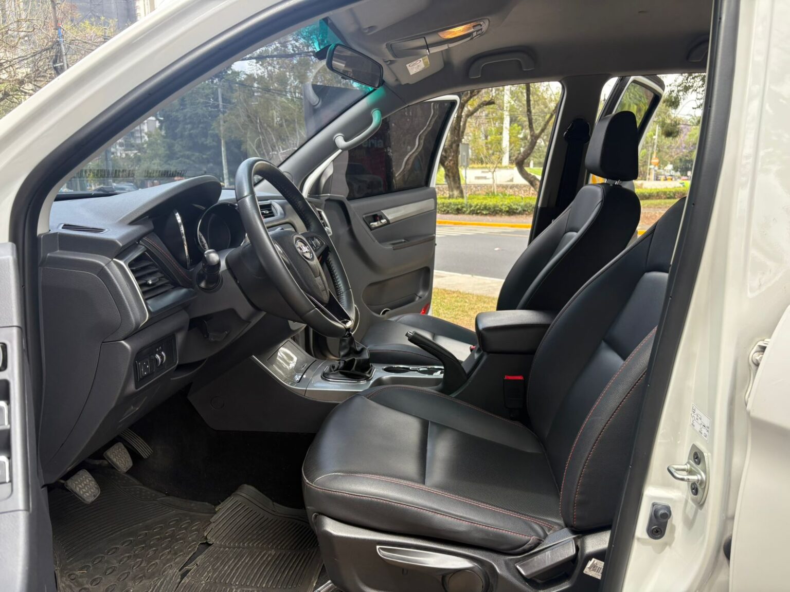 Jac-T8-2023-901KBW (8)