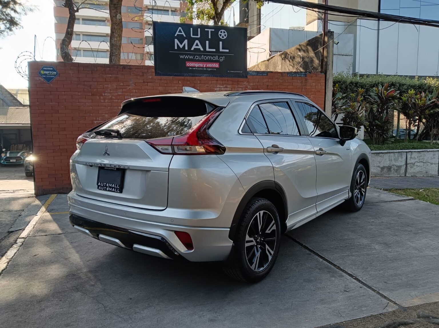 Mitsubishi-Eclipse-Cross-2023-685JRP (15)