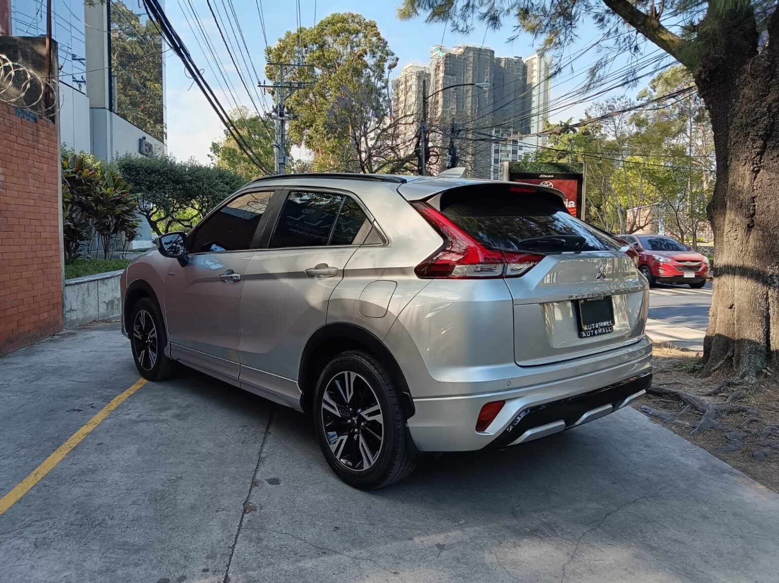 Mitsubishi-Eclipse-Cross-2023-685JRP (17)