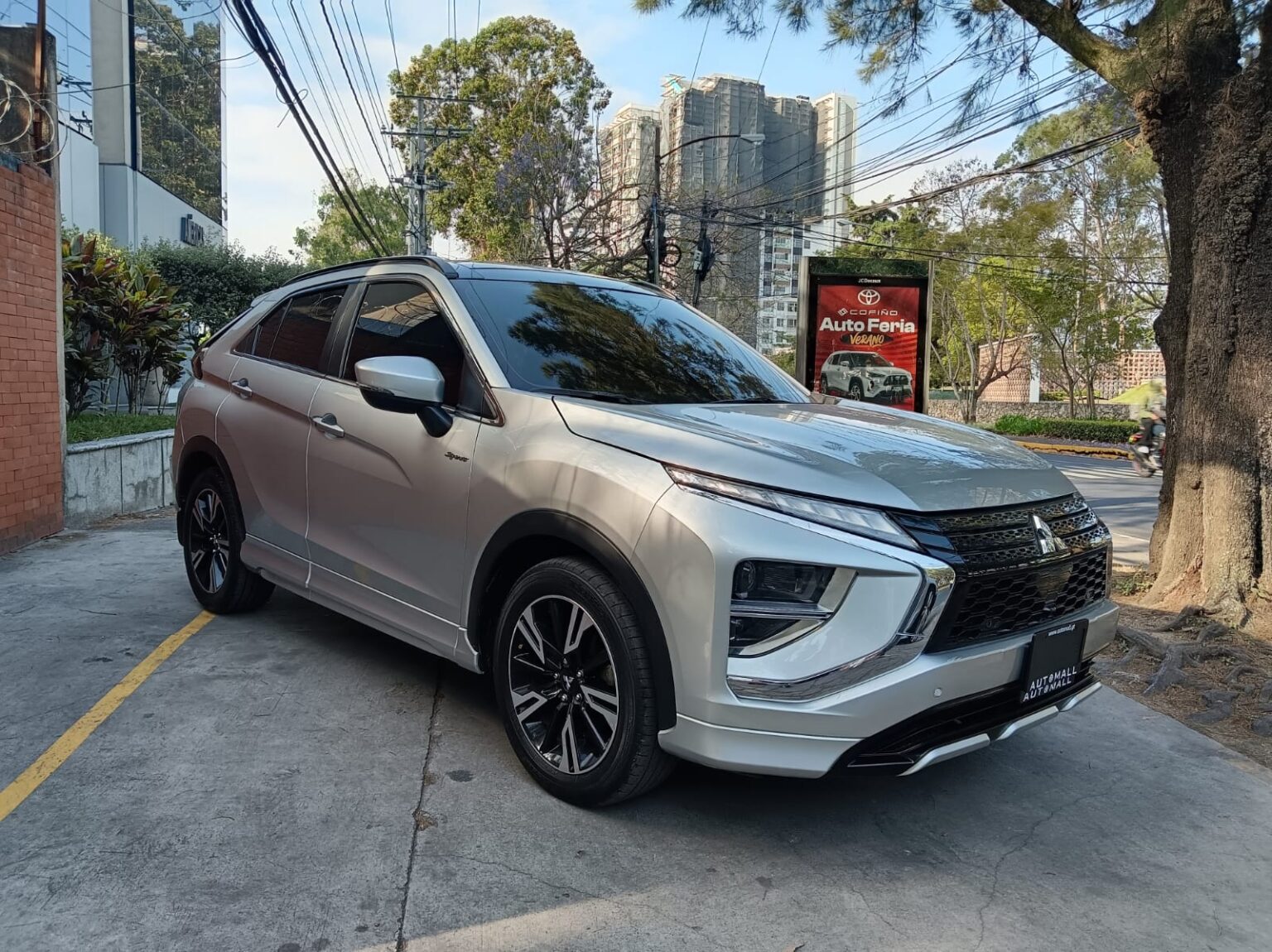 Mitsubishi-Eclipse-Cross-2023-685JRP (4)