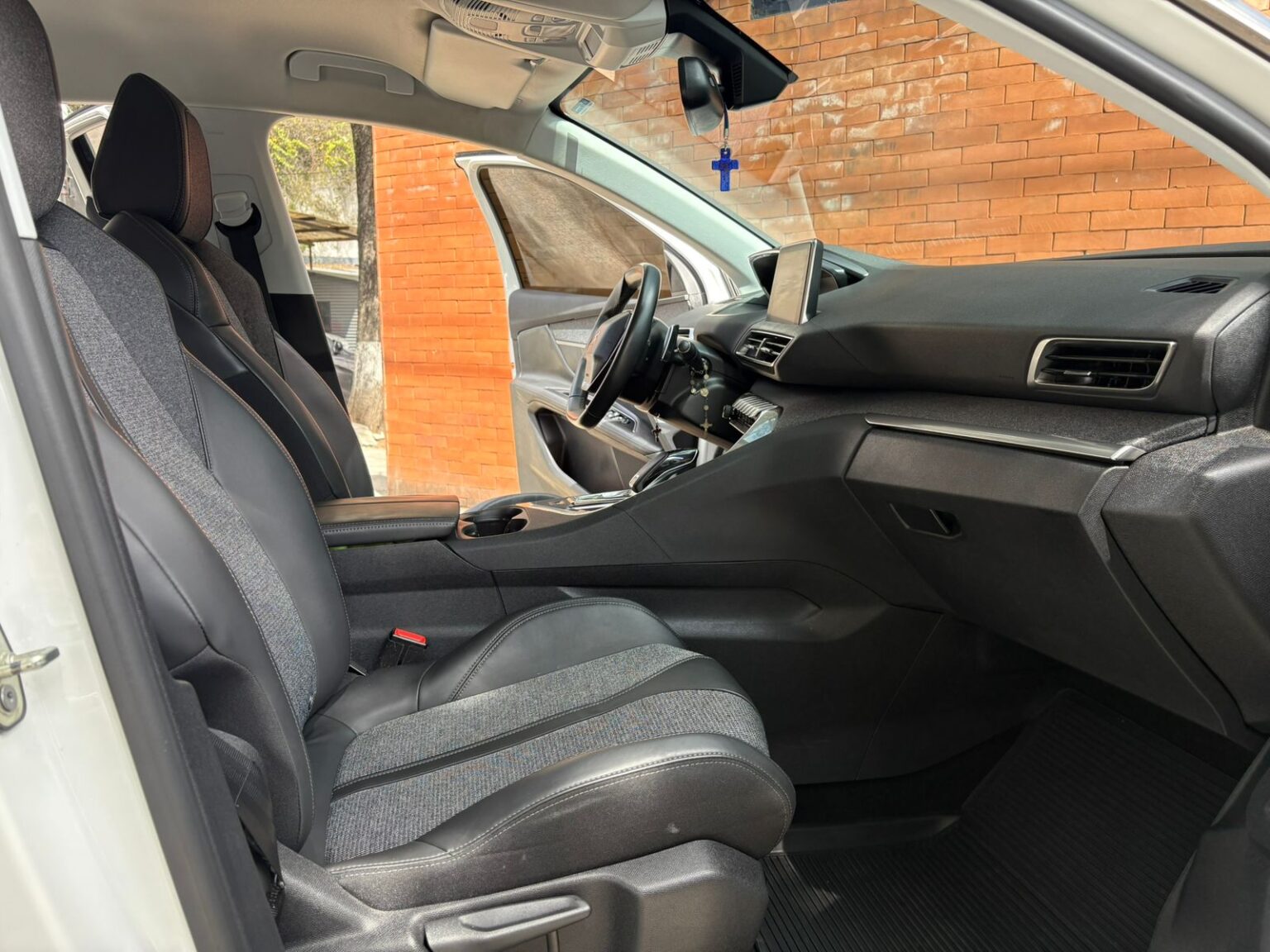 Peugeot-3008-Allure-BA6-2019-483GYQ (15)