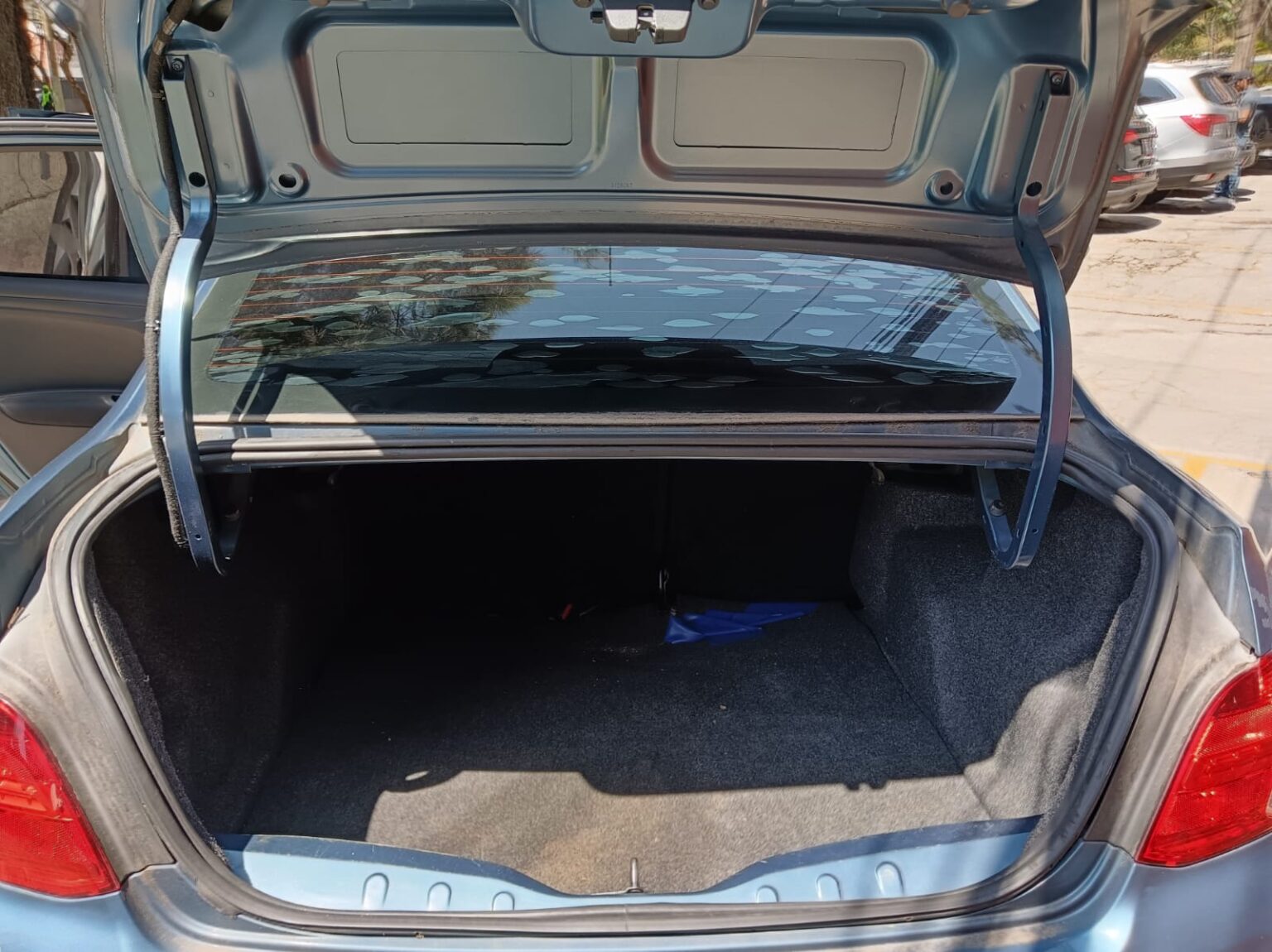 Peugeot-301-Active-2014-547FSD (13)