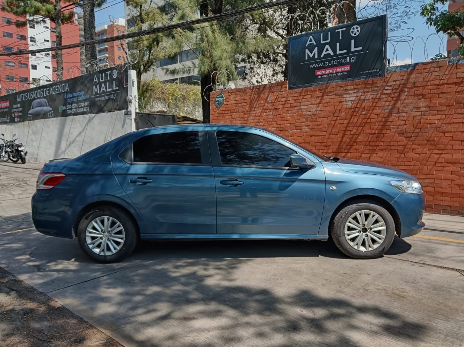 Peugeot-301-Active-2014-547FSD (3)