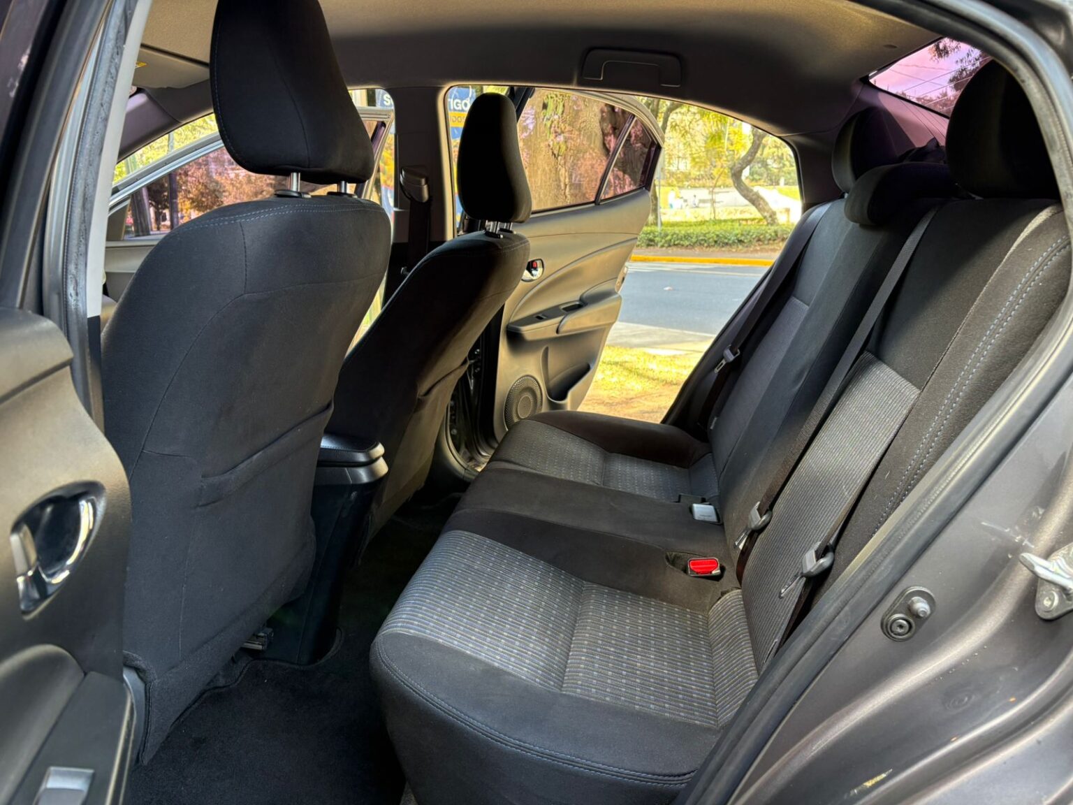 Toyota-Yaris-MT-2022-312JSX (10)