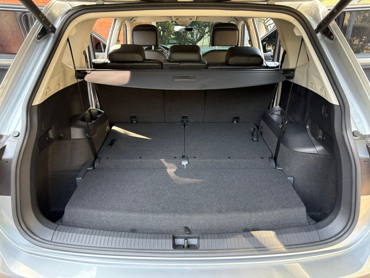 Volkswagen-Tiguan-2022-012JVS (13)