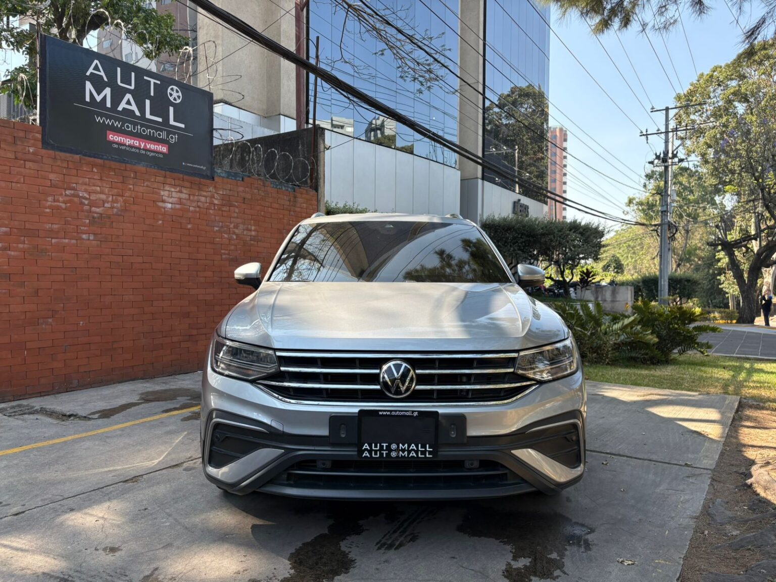 Volkswagen-Tiguan-2022-012JVS (2)