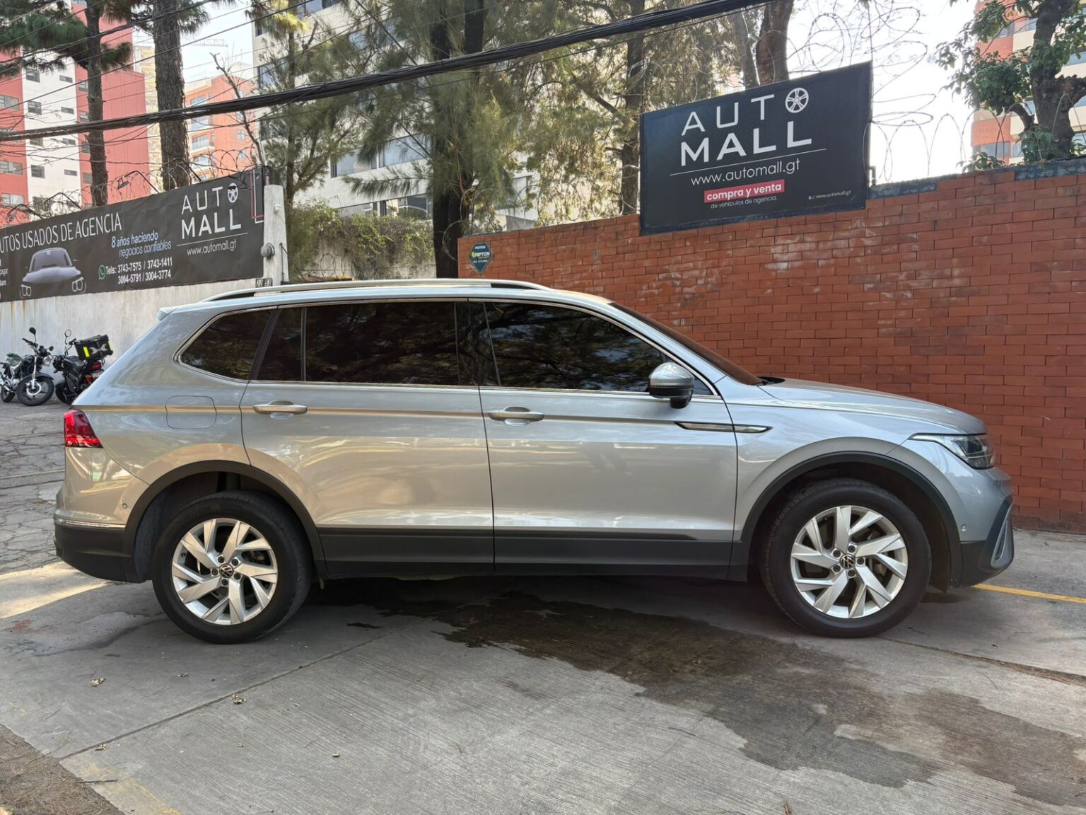 Volkswagen-Tiguan-2022-012JVS (4)