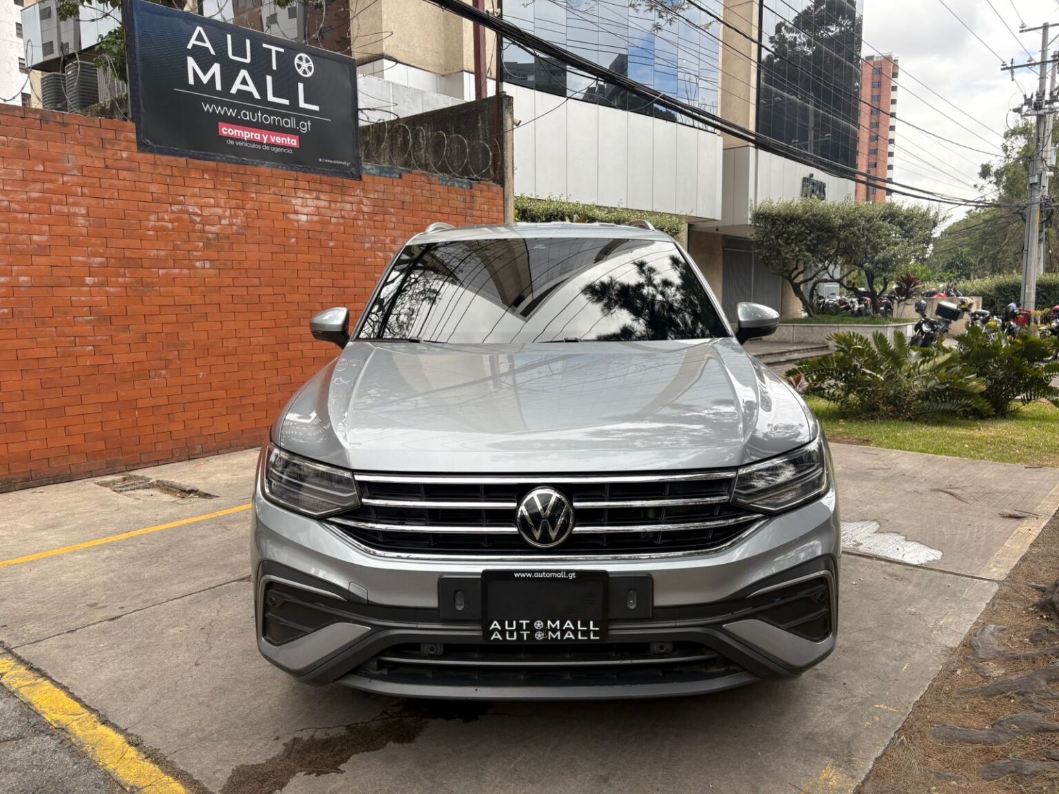 Volkswagen-Tiguan-2022-012JVS (6)