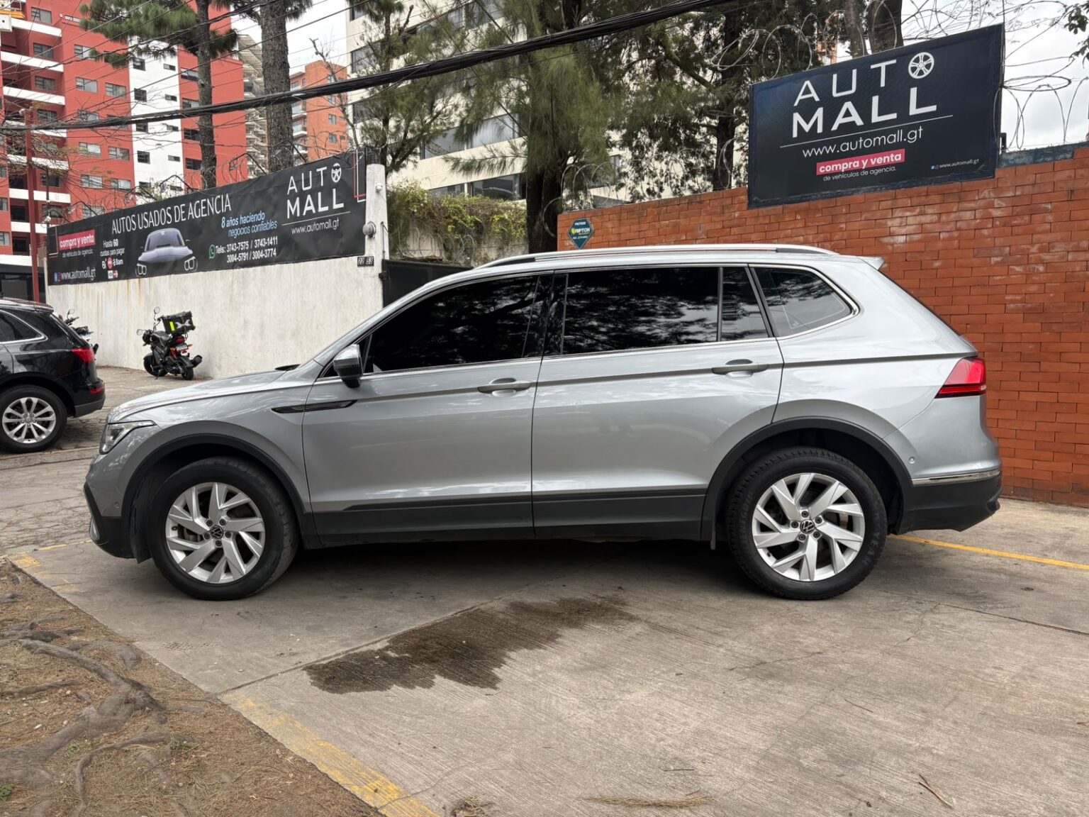 Volkswagen-Tiguan-2022-012JVS (7)