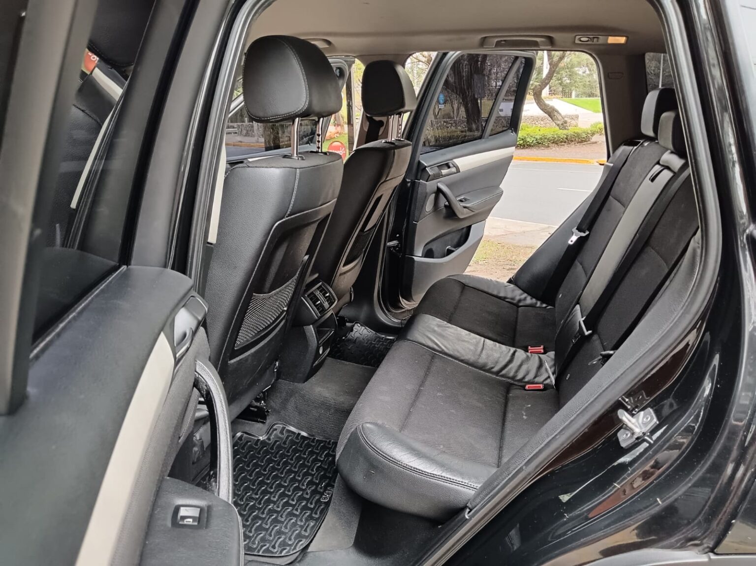 BMW-X3-20D-2011-164FCV (11)