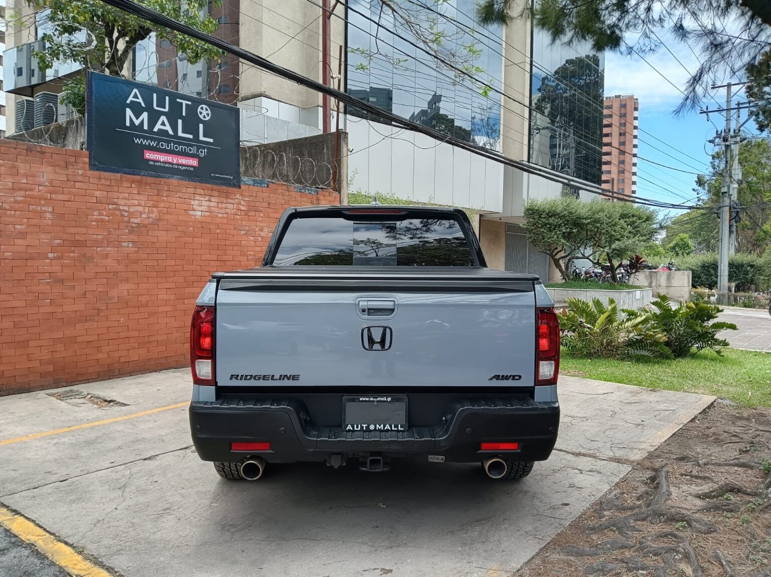 Honda-Ridgeline-RTLE-AWD-2022-699LQB (1)