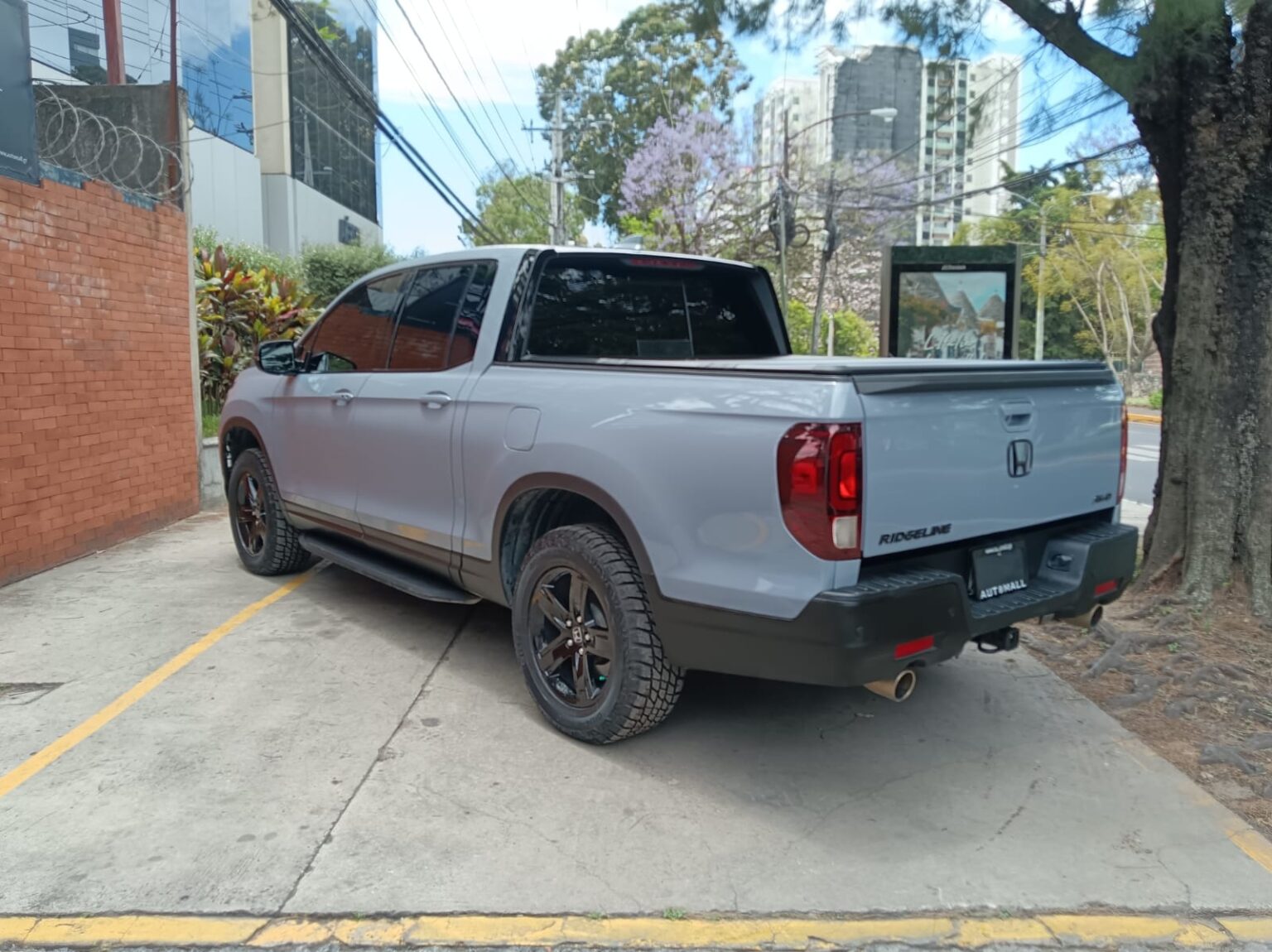 Honda-Ridgeline-RTLE-AWD-2022-699LQB (2)