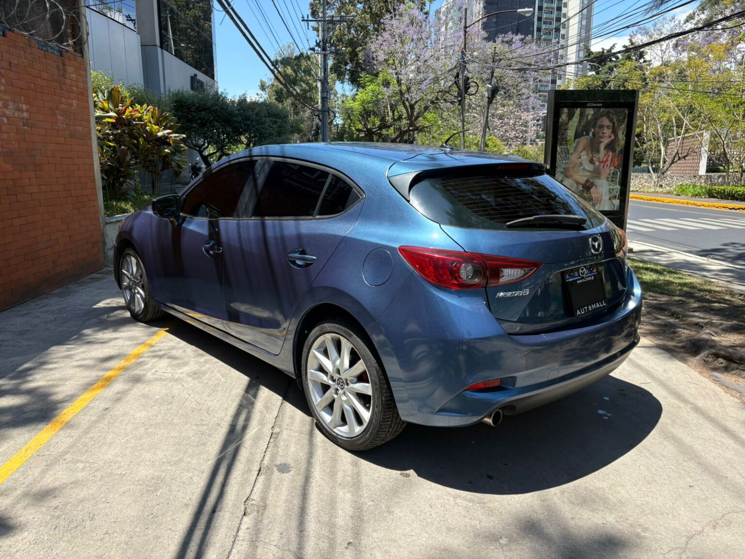 Mazda-3-Touring-AT-2017-379LBP (7)