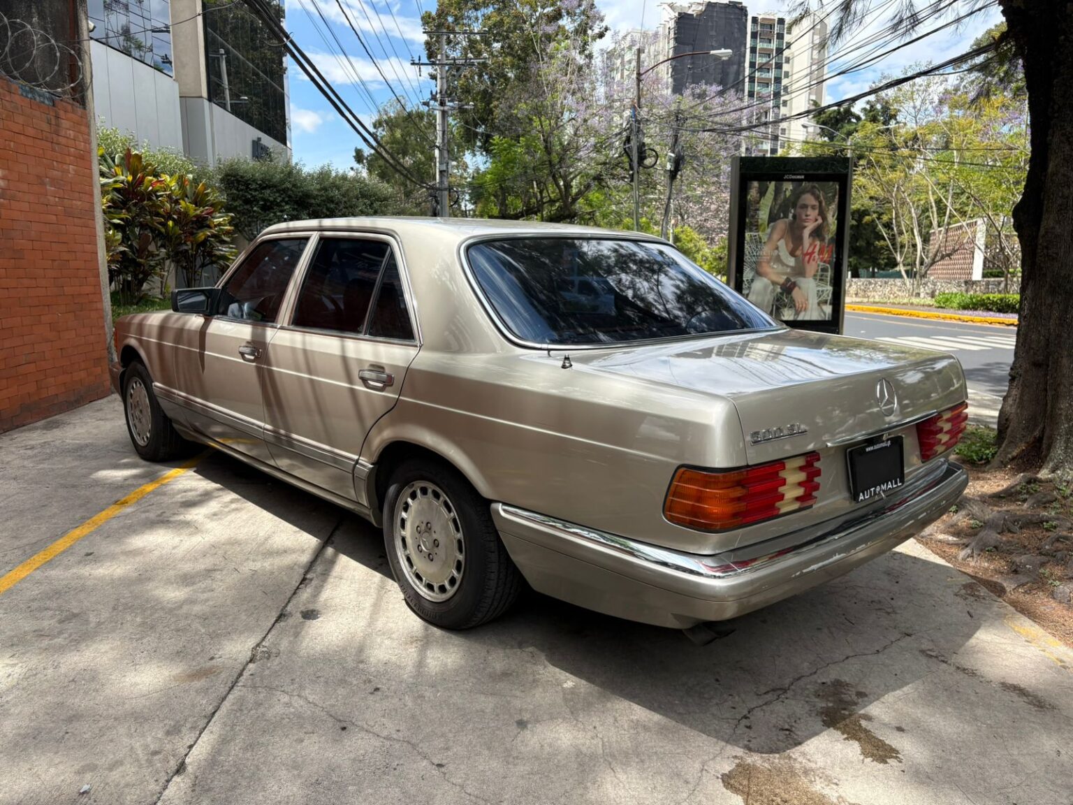 Mercedes-Benz-500SL-1987-225BMP (6)