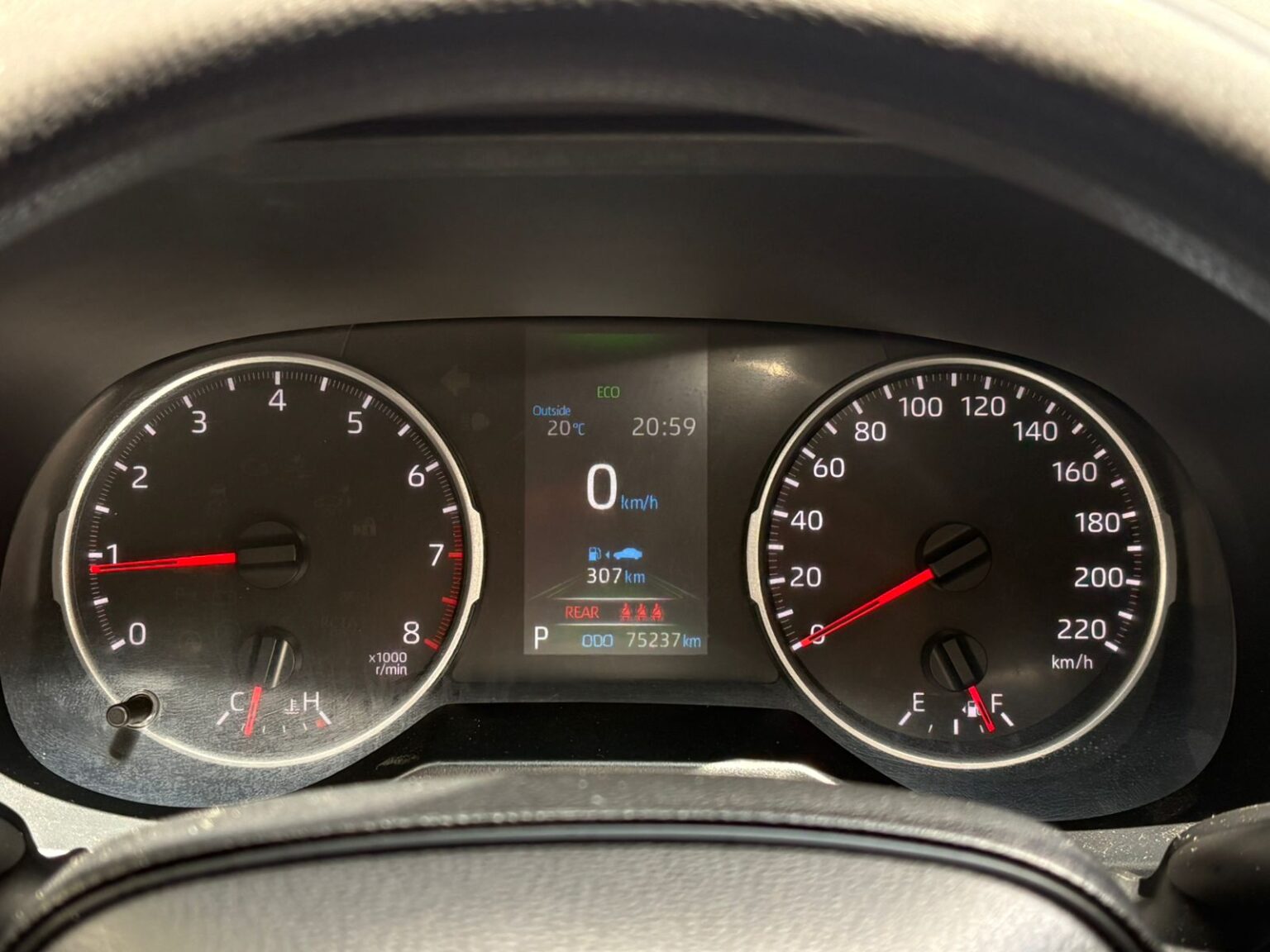 Toyota-Rav4-2023-724JWV (15)