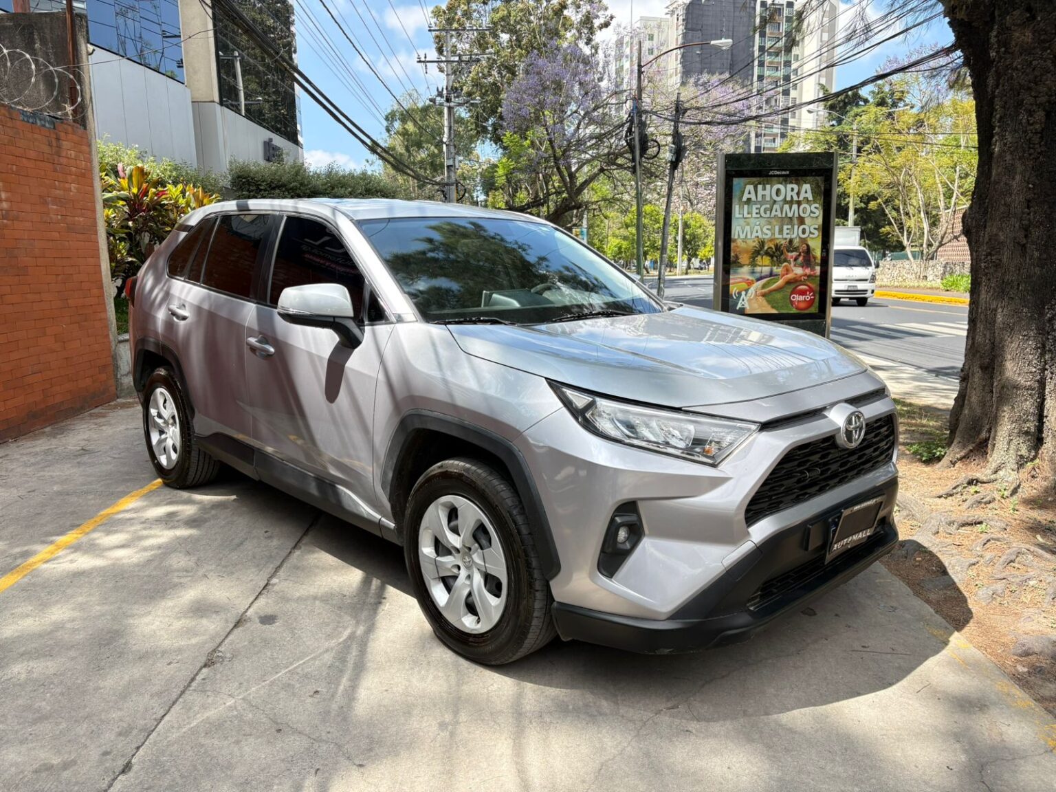 Toyota-Rav4-2023-724JWV (7)