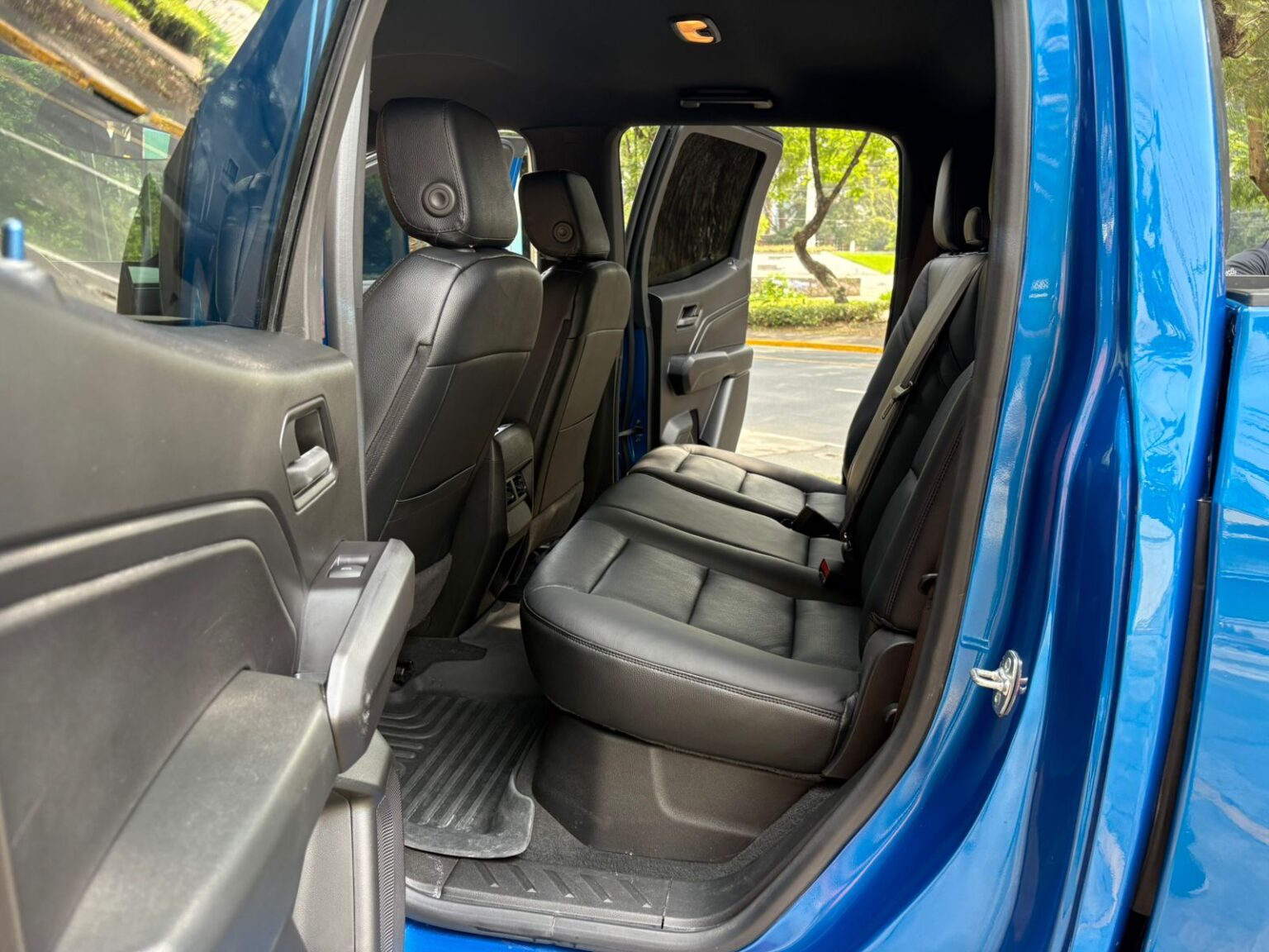 Chevroleet-Colorado-Trail-Boss-2024-247LPC (10)
