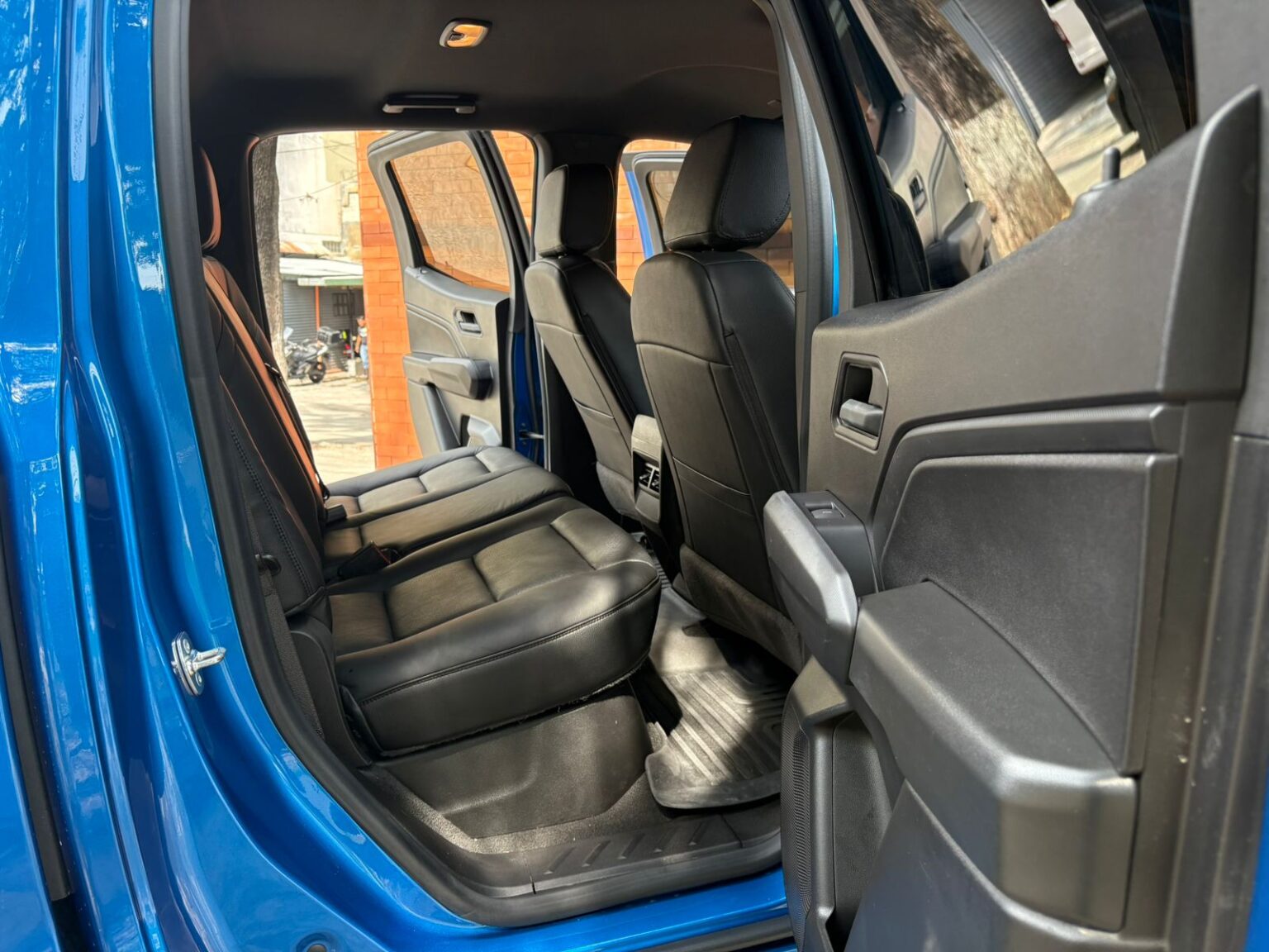 Chevroleet-Colorado-Trail-Boss-2024-247LPC (16)