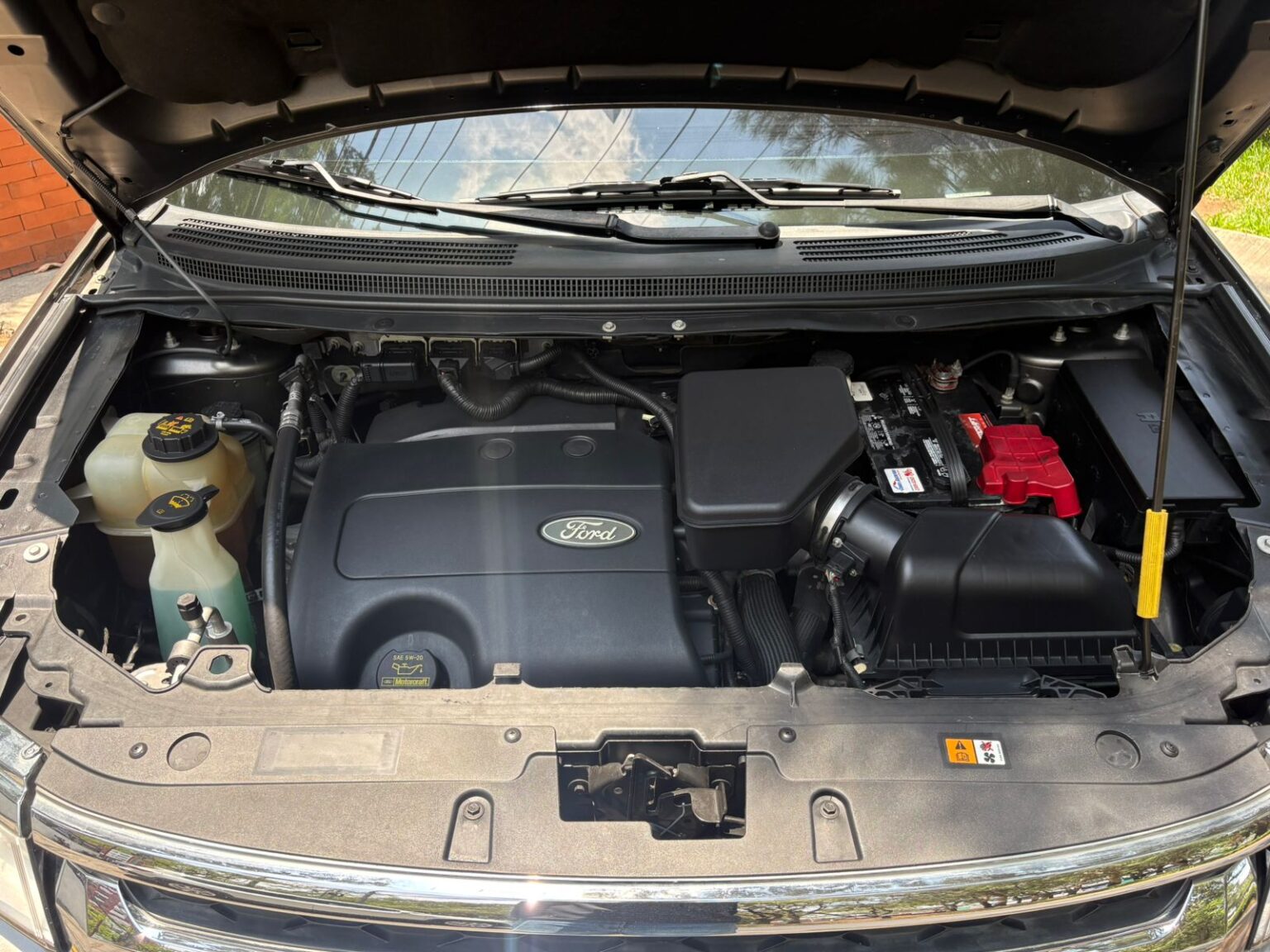 Ford-Edge-SEL-2013-043FMH (15)