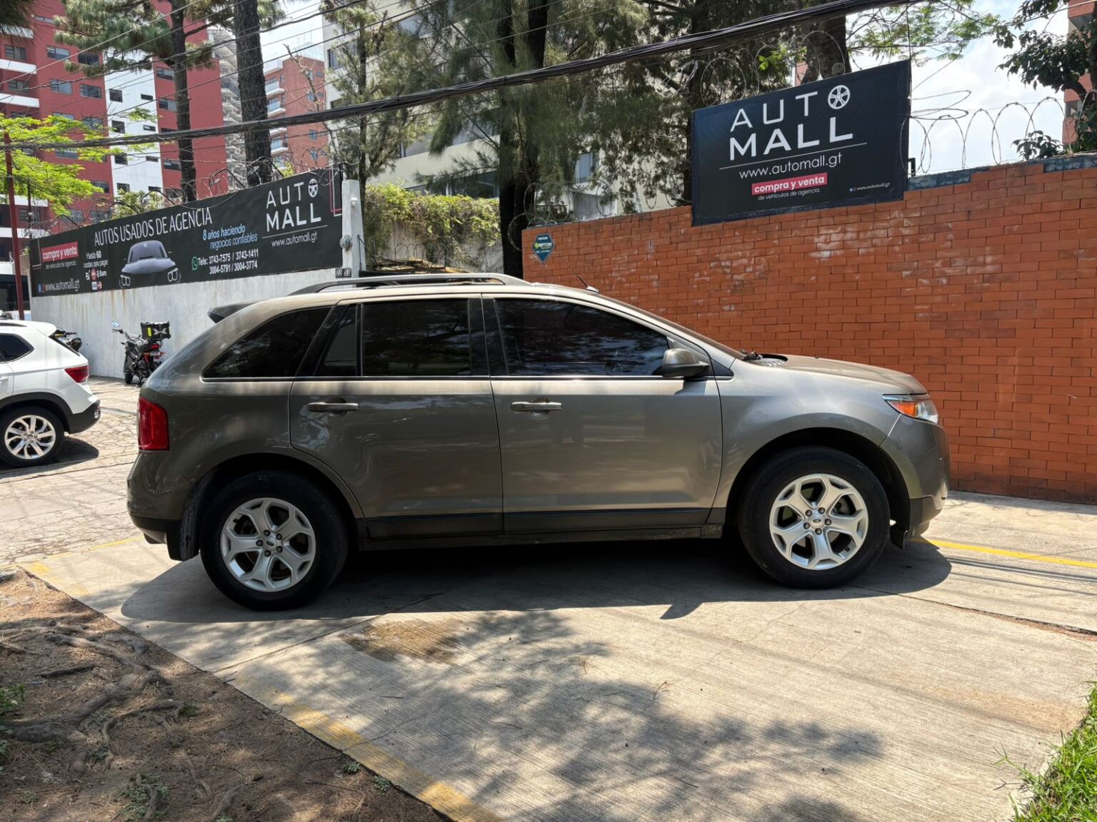 Ford-Edge-SEL-2013-043FMH (3)