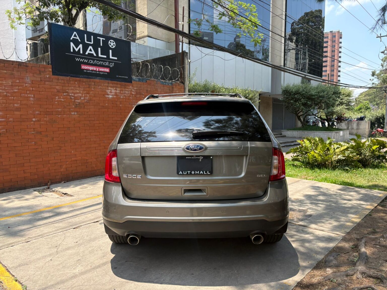 Ford-Edge-SEL-2013-043FMH (5)