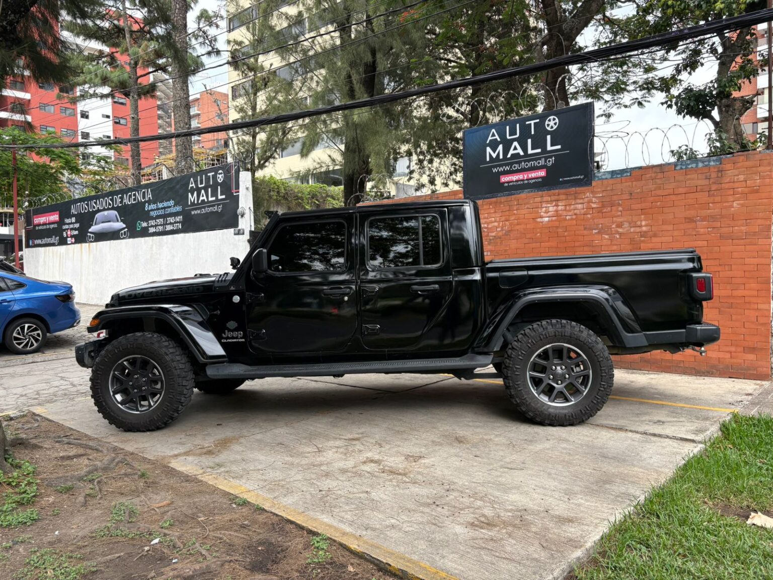 Jeep-Gladiator-Overland-2022-529KKJ (7)
