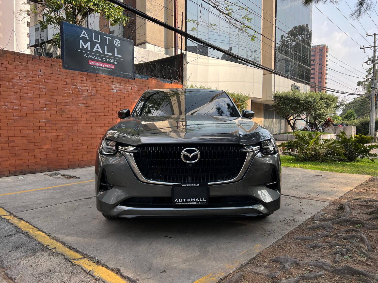 Mazda-CX60-2025-090KVZ (1)