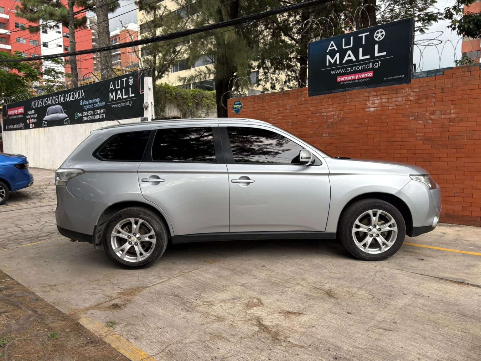 Mitsubishi-Outlander-GLX-2016-692FXP (3)