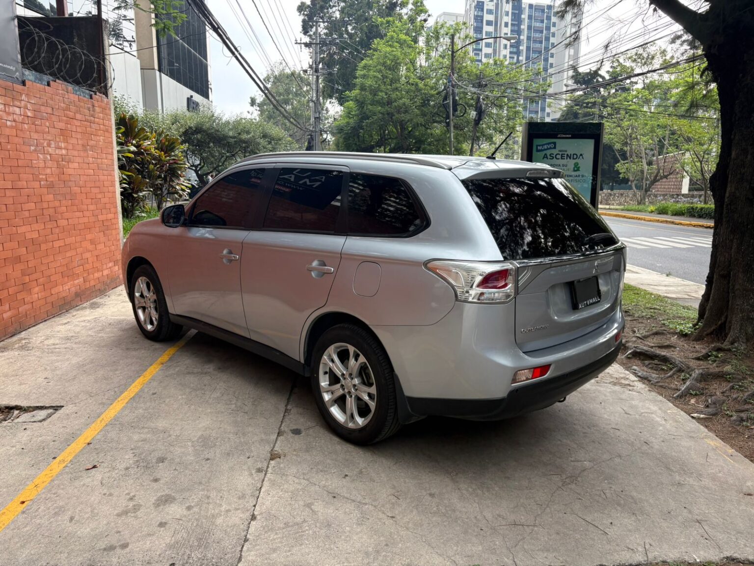 Mitsubishi-Outlander-GLX-2016-692FXP (6)