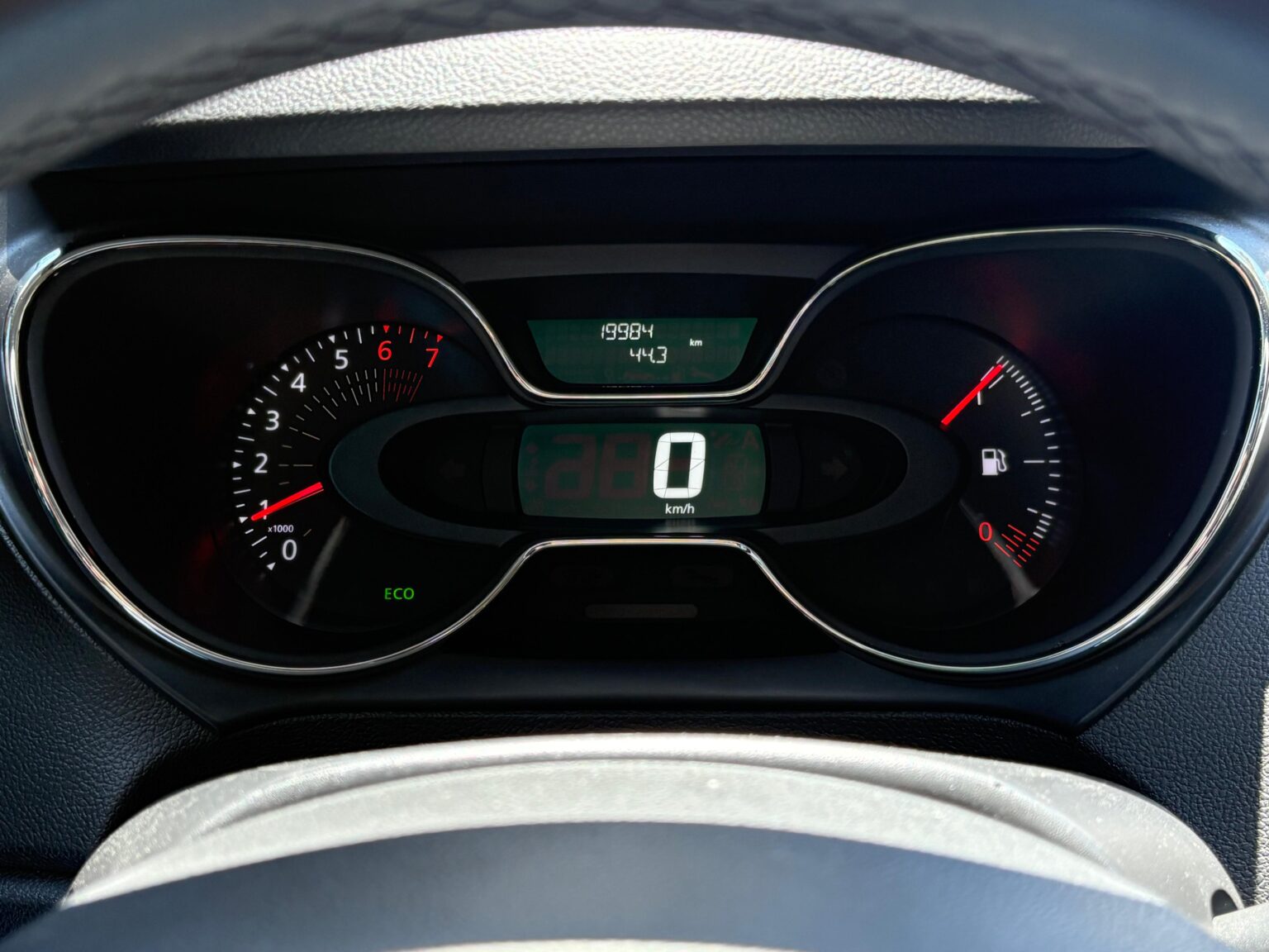 Renault-Captur-MT-2019-894JBM (10)