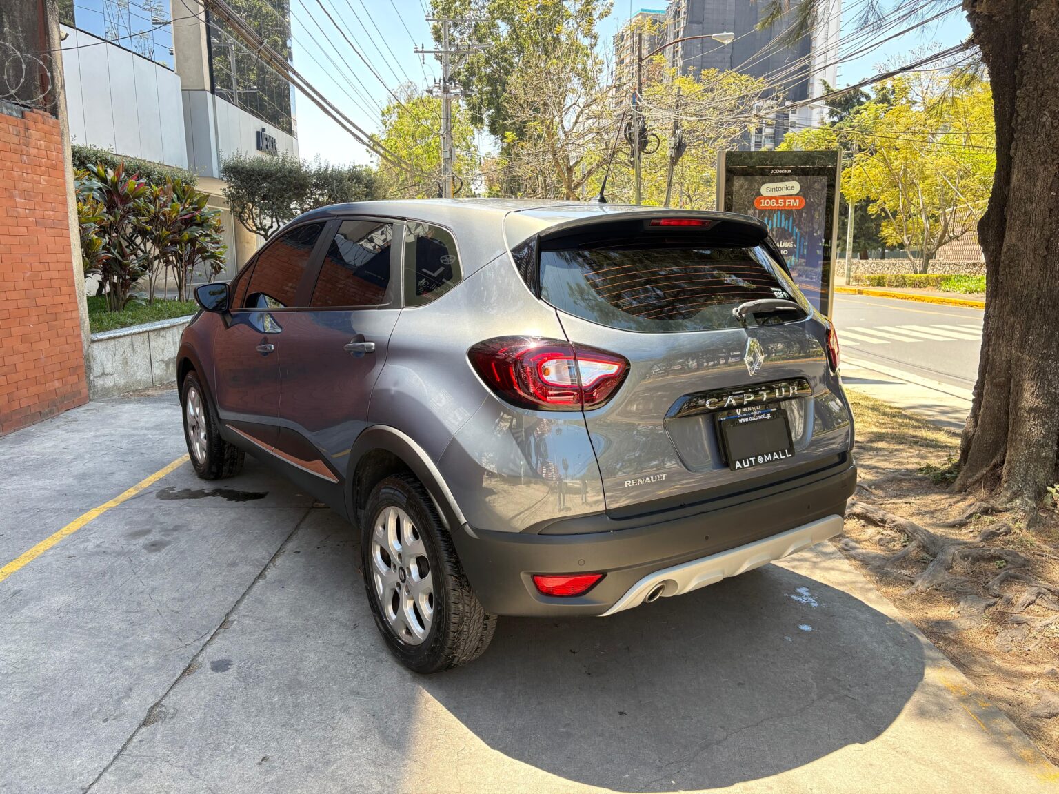 Renault-Captur-MT-2019-894JBM (2)