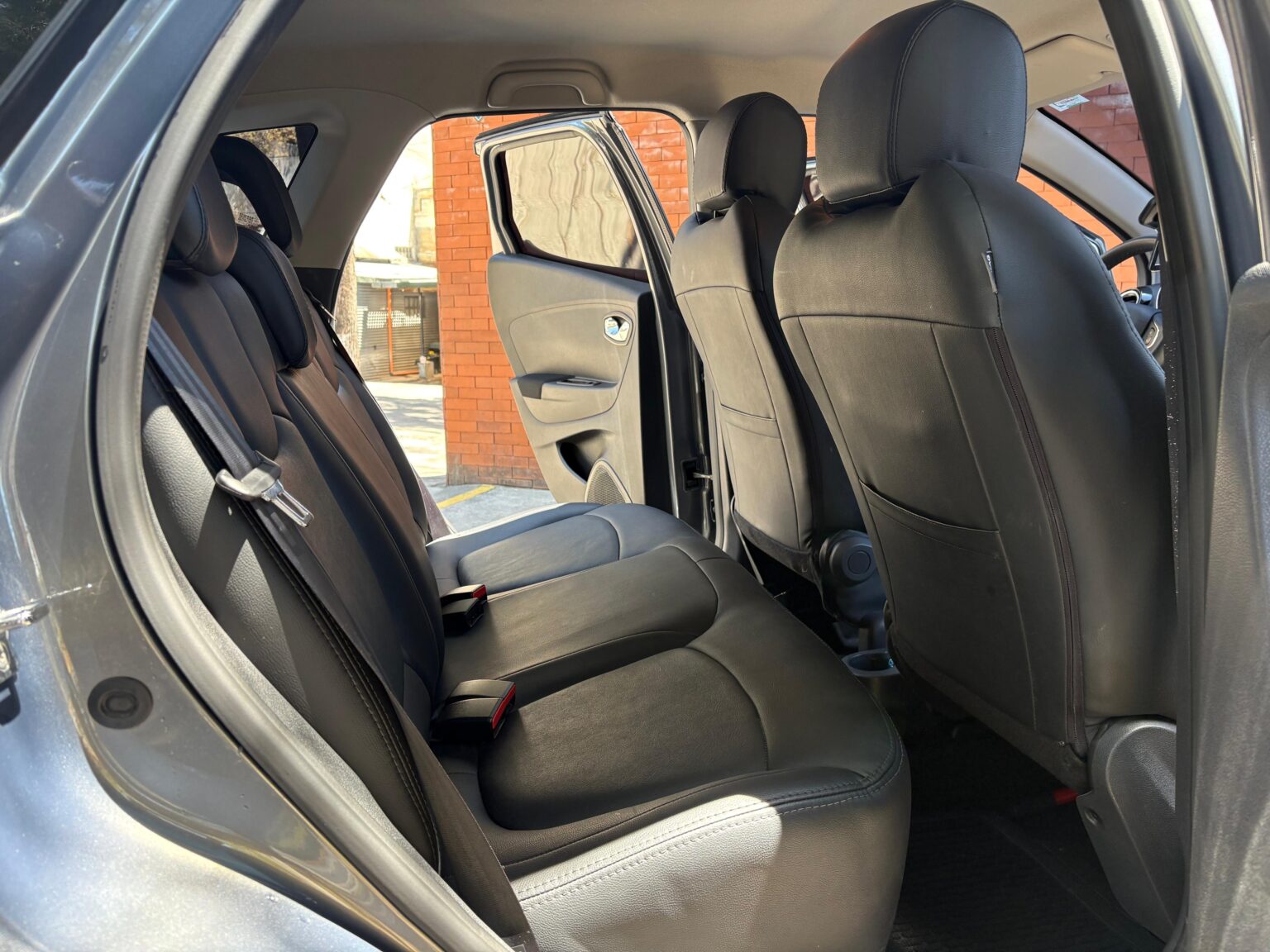 Renault-Captur-MT-2019-894JBM (8)