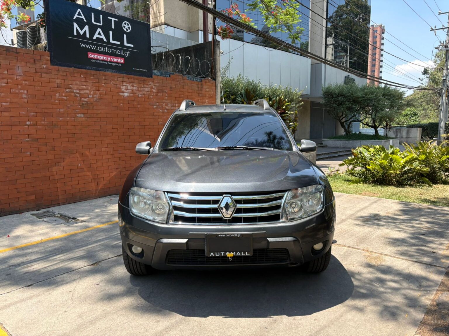 Renault-Duster-2013-201FHR (1)