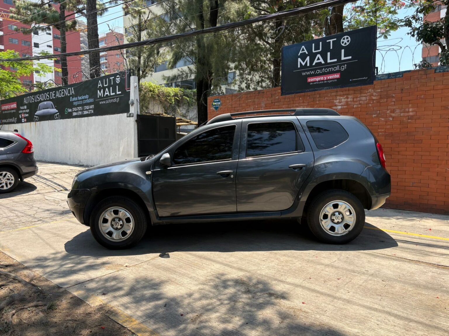 Renault-Duster-2013-201FHR (7)