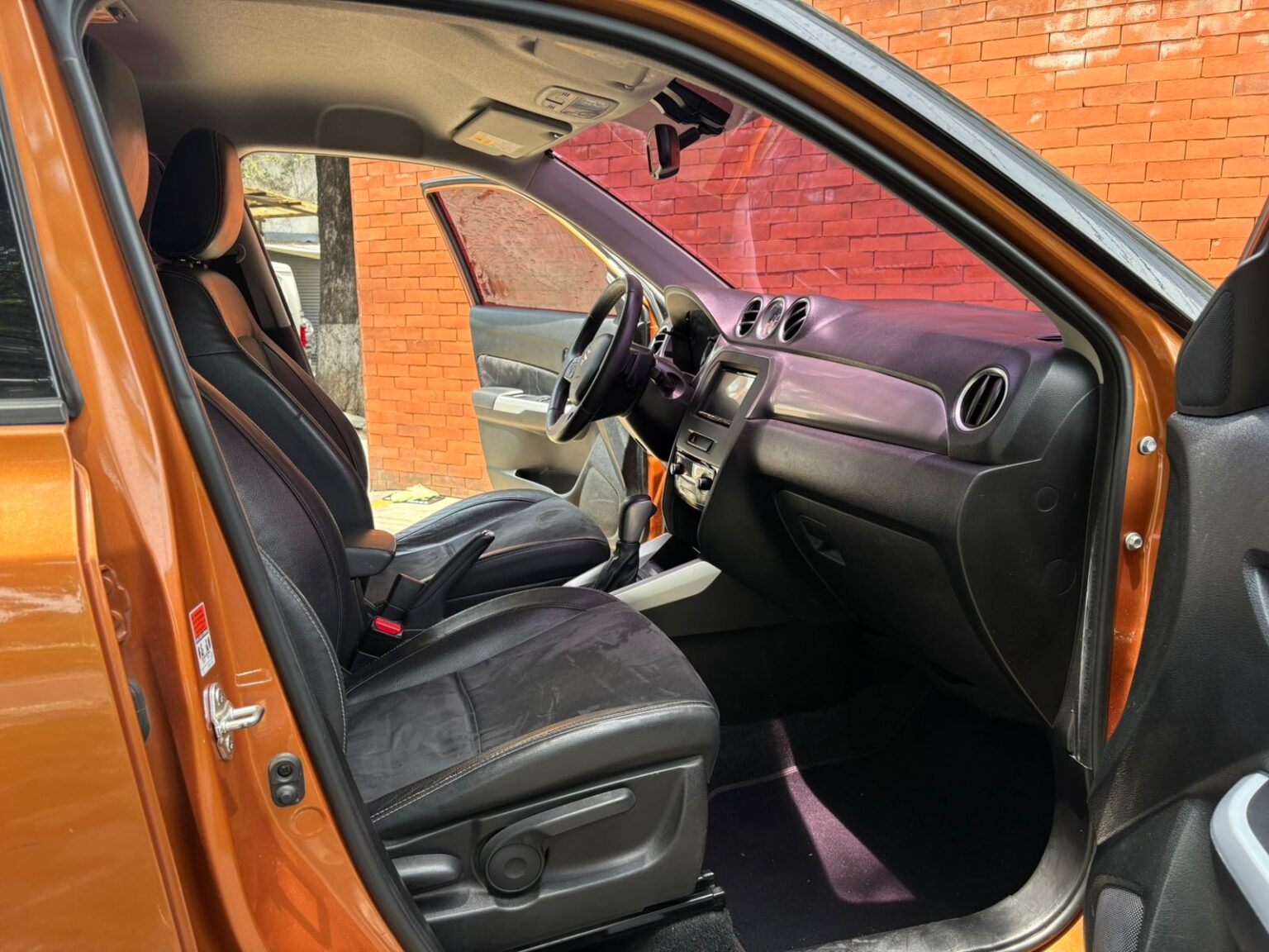 Suzuki-Vitara-GLX-AT-2017-443GPP (15)