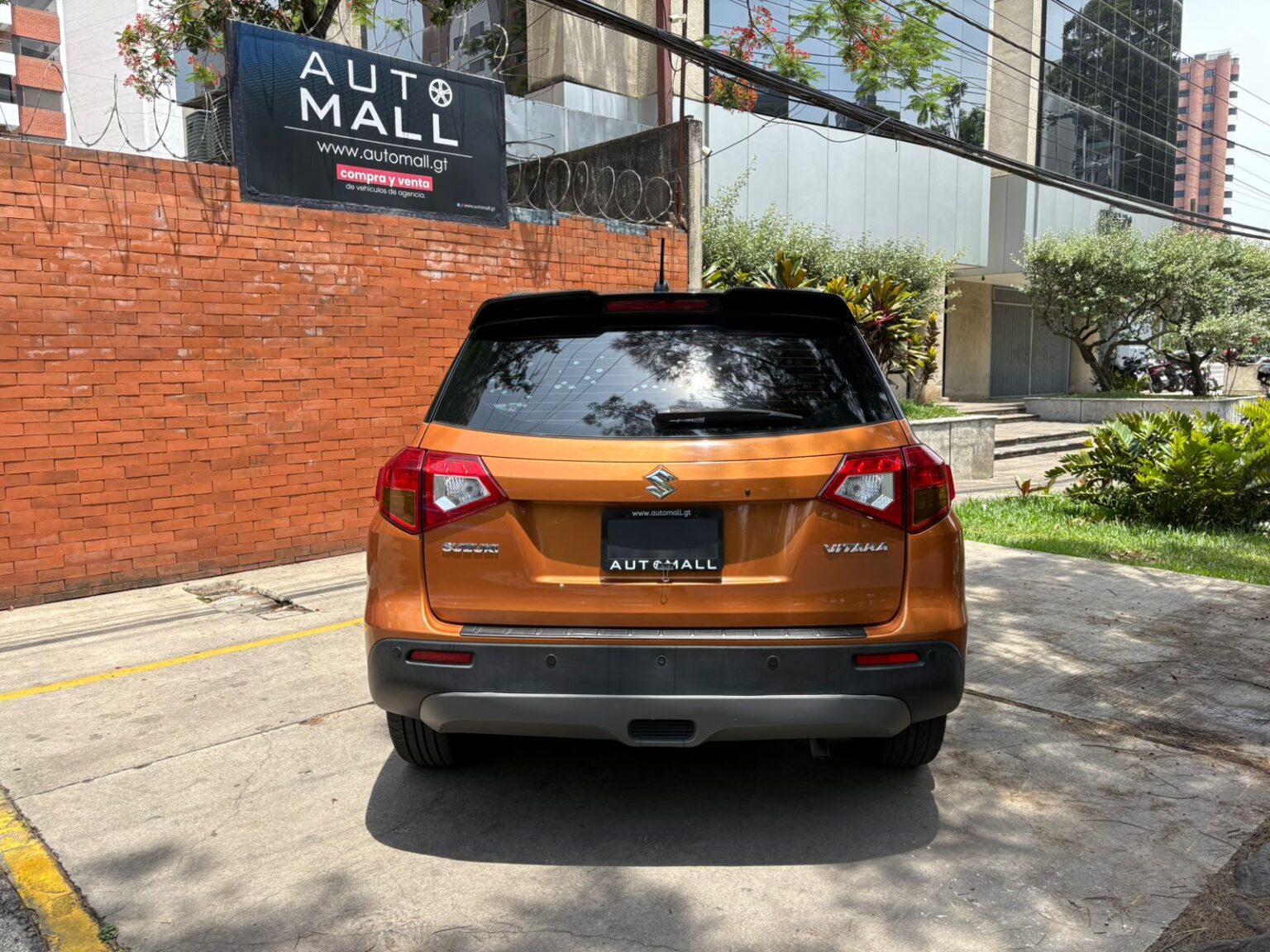 Suzuki-Vitara-GLX-AT-2017-443GPP (5)