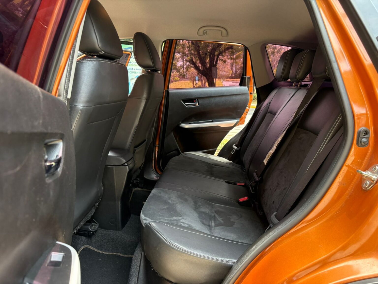 Suzuki-Vitara-GLX-AT-2017-443GPP (8)