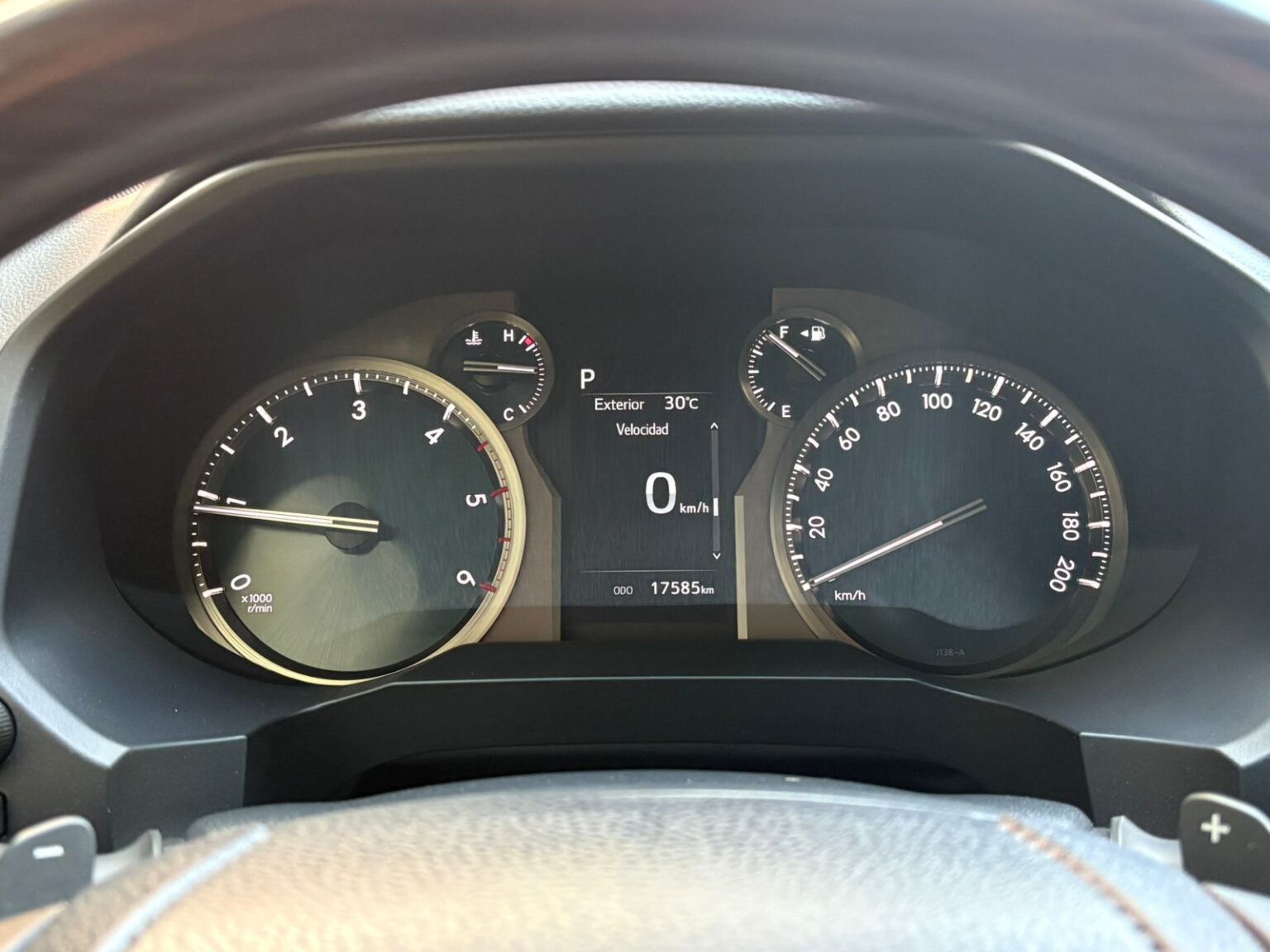 Toyota-Land-Cruiser-Prado-VX-2024-192KRQ (13)