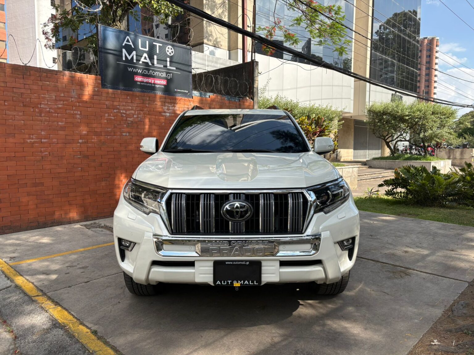 Toyota-Land-Cruiser-Prado-VX-2024-192KRQ (2)