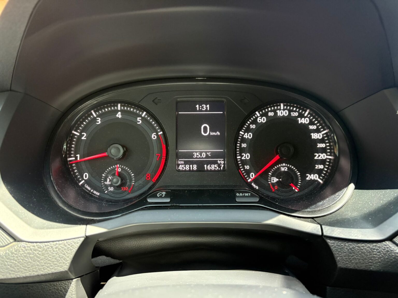 Volkswagen-Saveiro-2023-7706KLN (12)