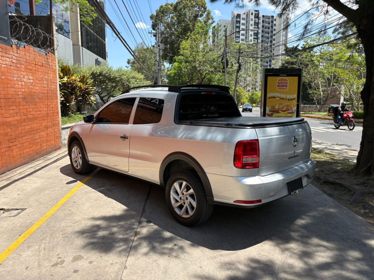 Volkswagen-Saveiro-2023-7706KLN (6)