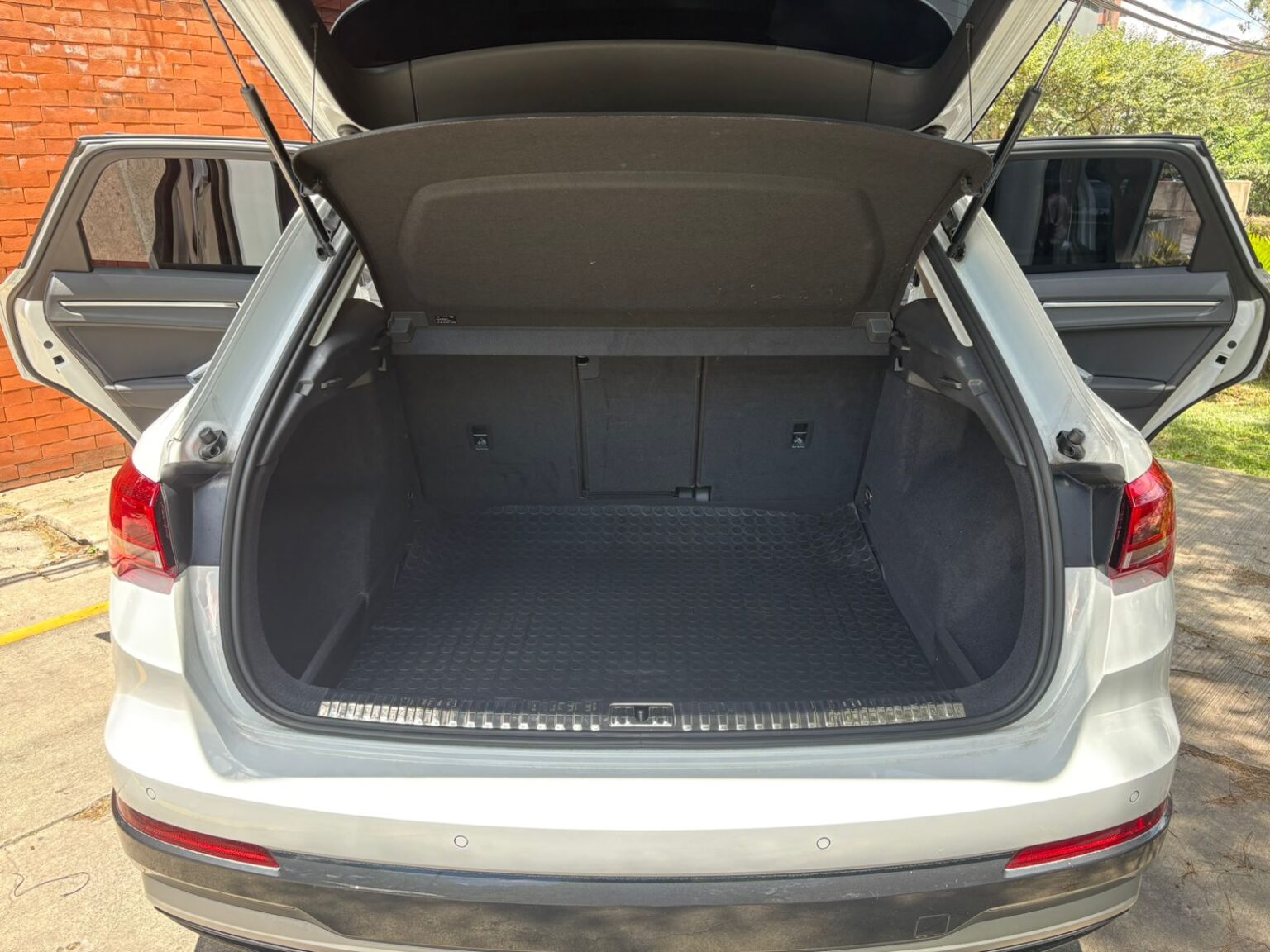 Audi-Q3-2021-797HYM (15)