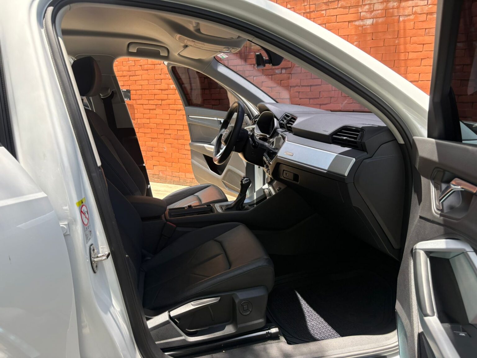 Audi-Q3-2021-797HYM (16)