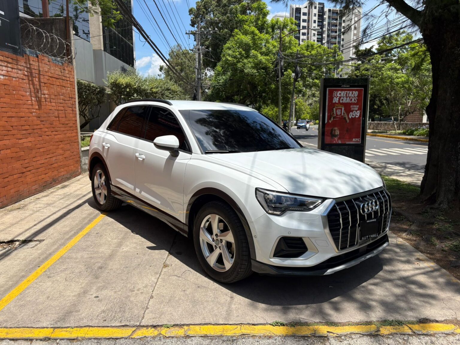 Audi-Q3-2021-797HYM (2)