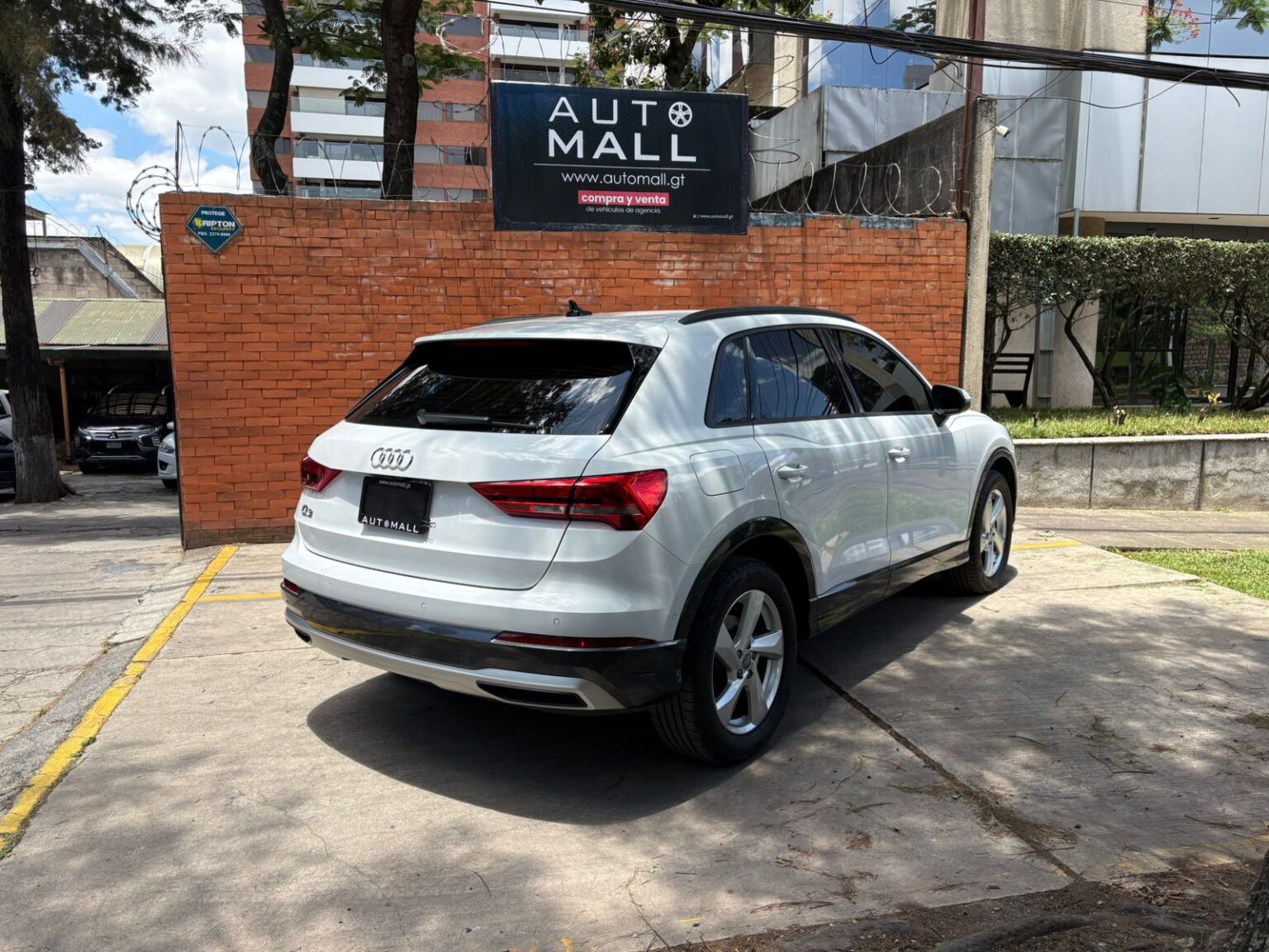 Audi-Q3-2021-797HYM (4)