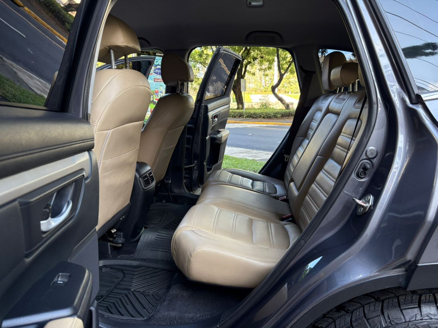 Honda-CRV-LX-2019-977JXB (9)