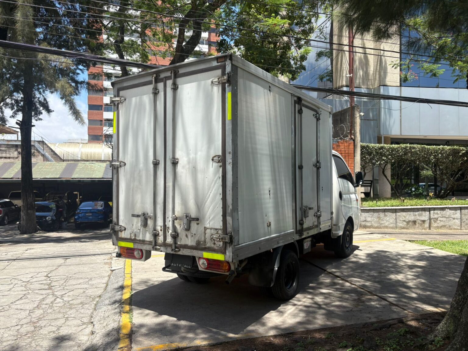 Hyundai-H100-camion-2016-787BQP (4)