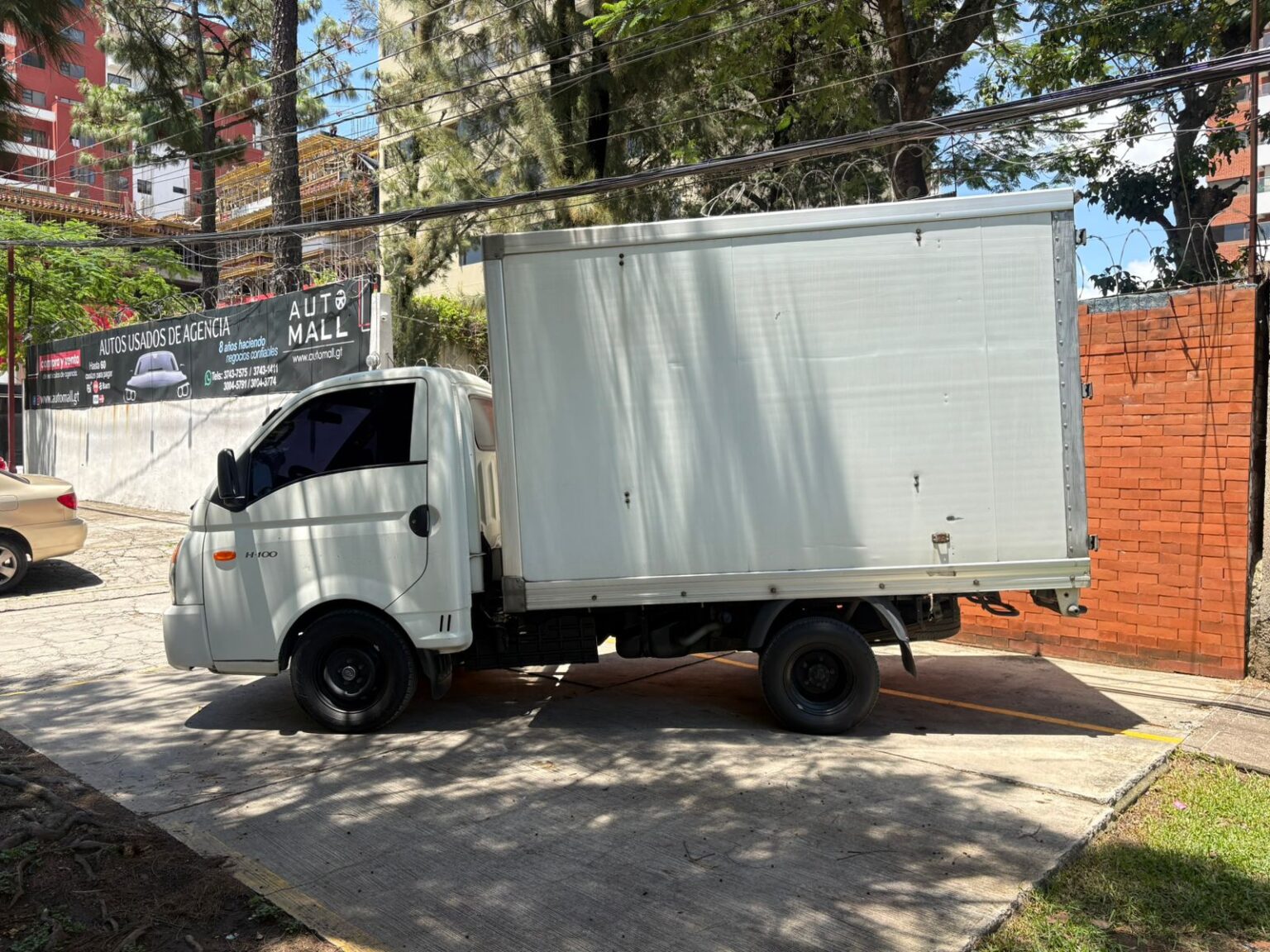 Hyundai-H100-camion-2016-787BQP (7)