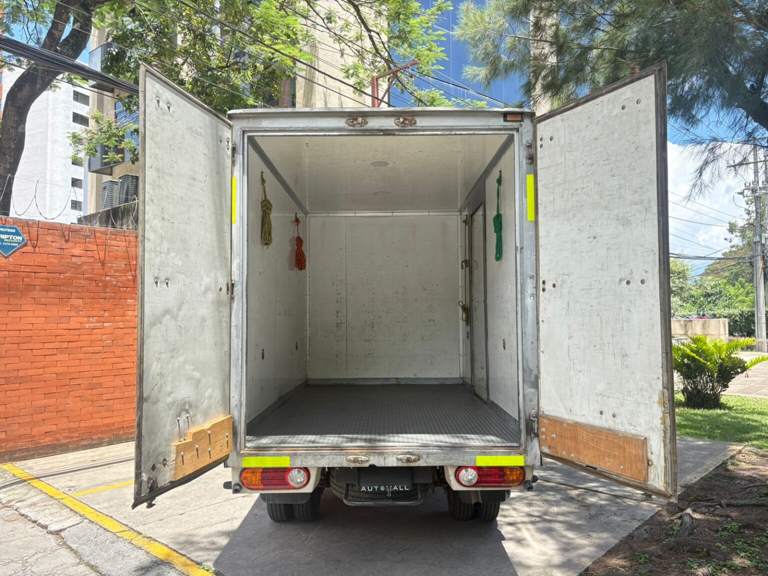 Hyundai-H100-camion-2016-787BQP (8)
