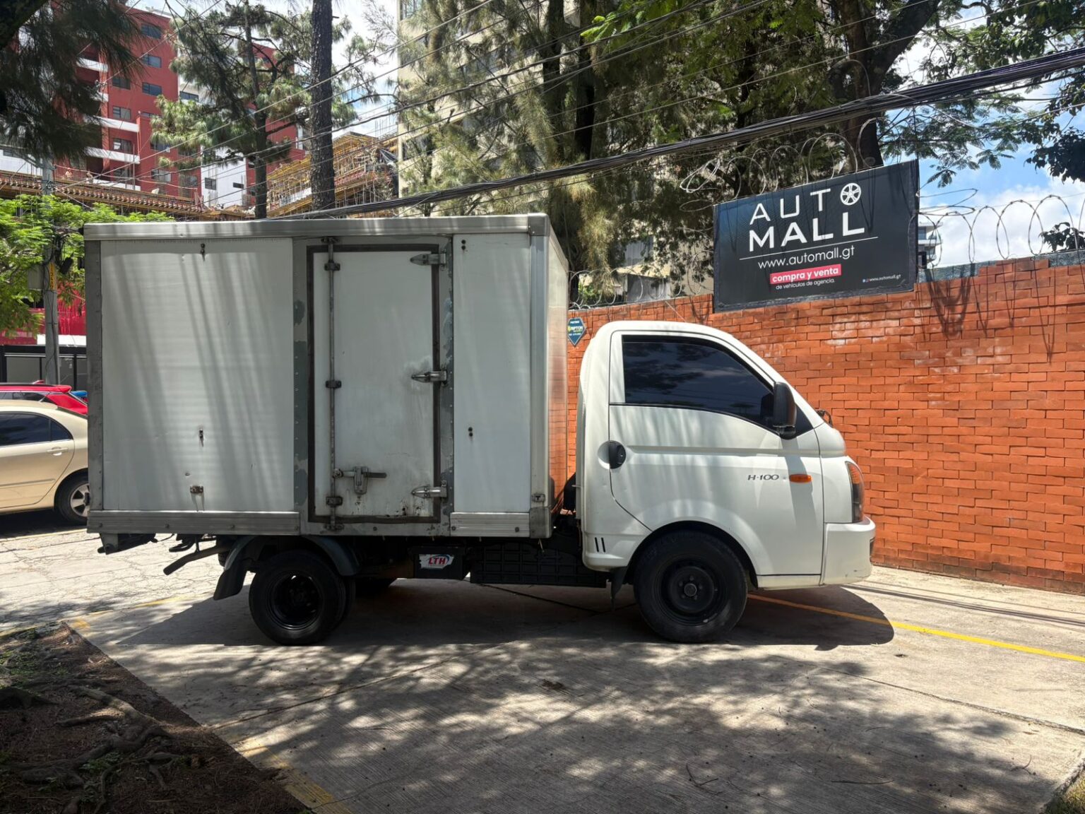 Hyundai-H100-camion-2016-787BQP (9)